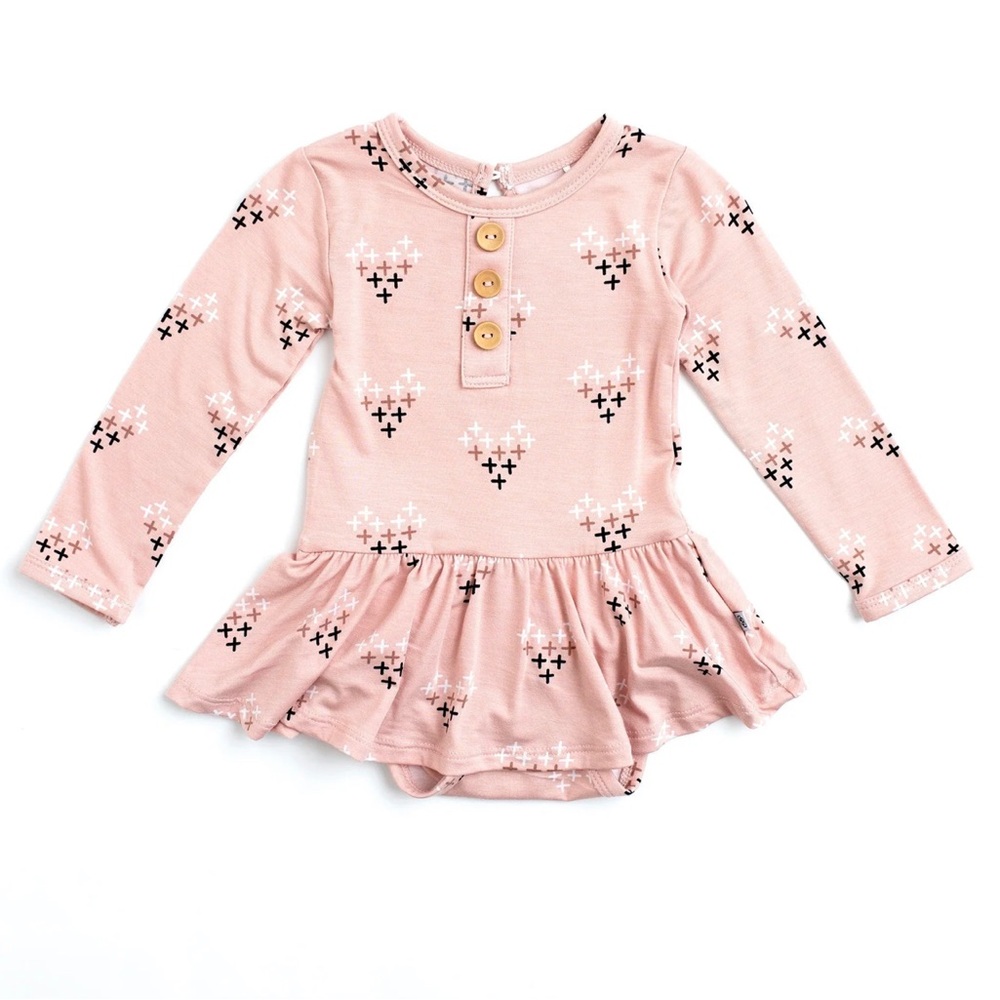 NWT bamboo little bum bums 12-18 Months twirl long sleeve